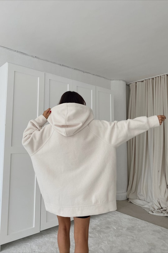 Yumoş Kapüşonlu Düğme Detay Sweatshirt Krem