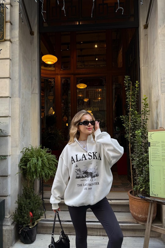 Zip Detay Alaska Baskı Sweat Beyaz