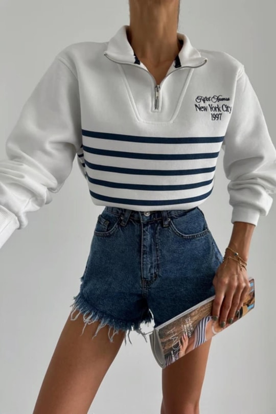 Zip Yaka Çizgili Sweat Beyaz