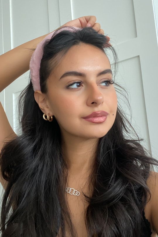 Yumoş Taç Pudra