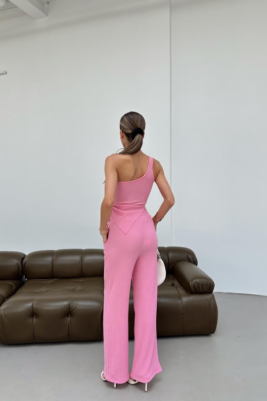 Aksesuar Detaylı Büzgülü Pantolon Takım Pembe