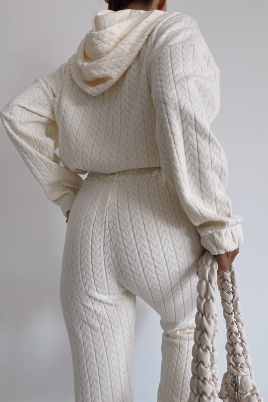 Comfort Yumoş Takım Krem