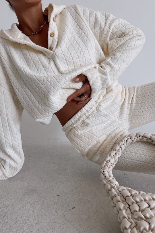 Comfort Yumoş Takım Krem