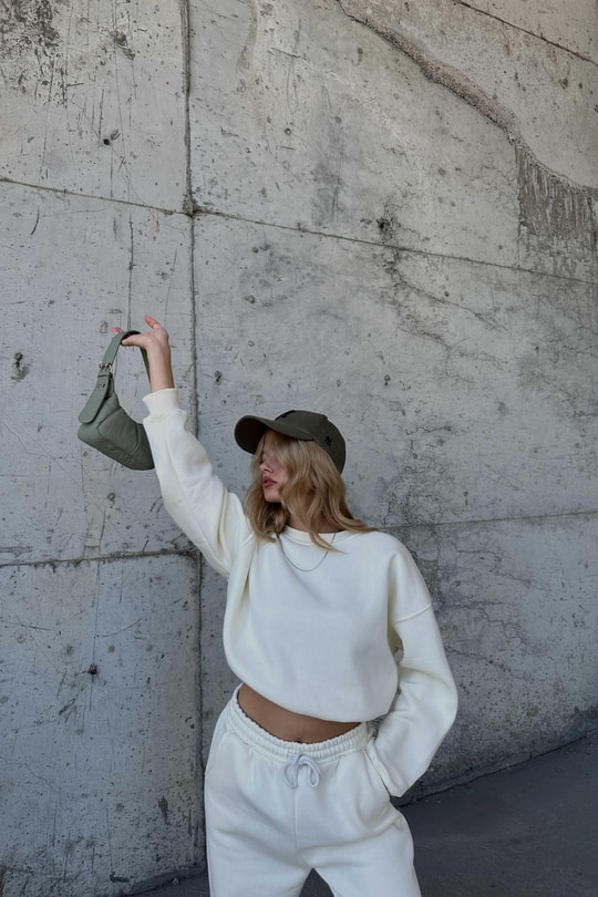 Crop Comfort Takım Krem