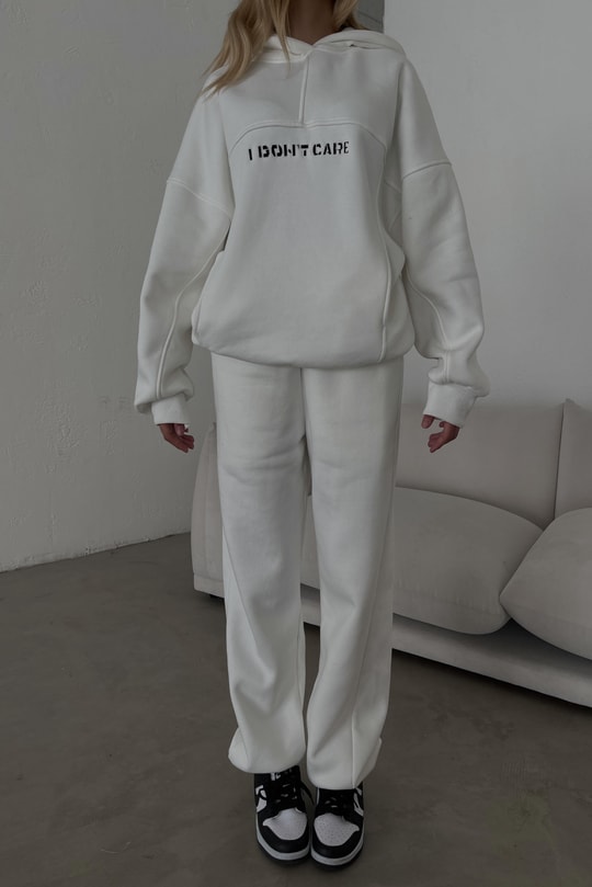 I Dont Care Nakışlı Oversize Takım Beyaz
