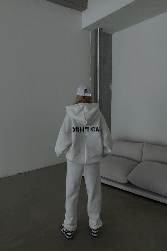 I Dont Care Nakışlı Oversize Takım Beyaz