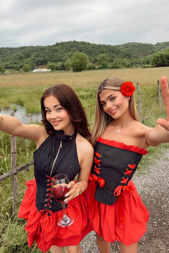 Korse Büstiyer Etek Takım Kırmızı
