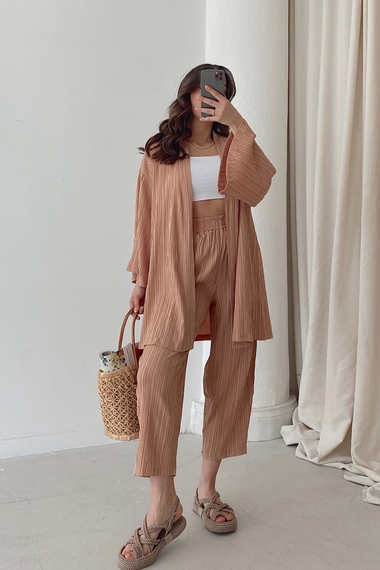 Piliseli Salaş Takım Camel