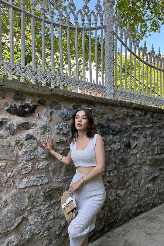 Triko Takım Taş