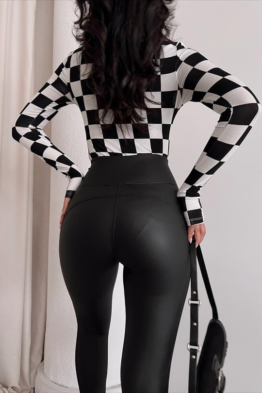 Önü Bağcıklı Perfect Mat Tayt Siyah