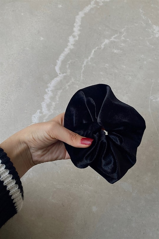 Kadife Scrunchie Toka Siyah