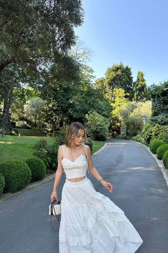 Askıları Bağlamalı Büstiyer Ekru