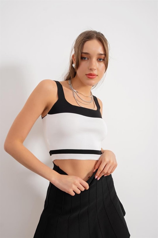 Askılı Line Crop Top Siyah