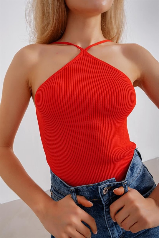 Boyundan Askılı Kaşkorse Top Kırmızı
