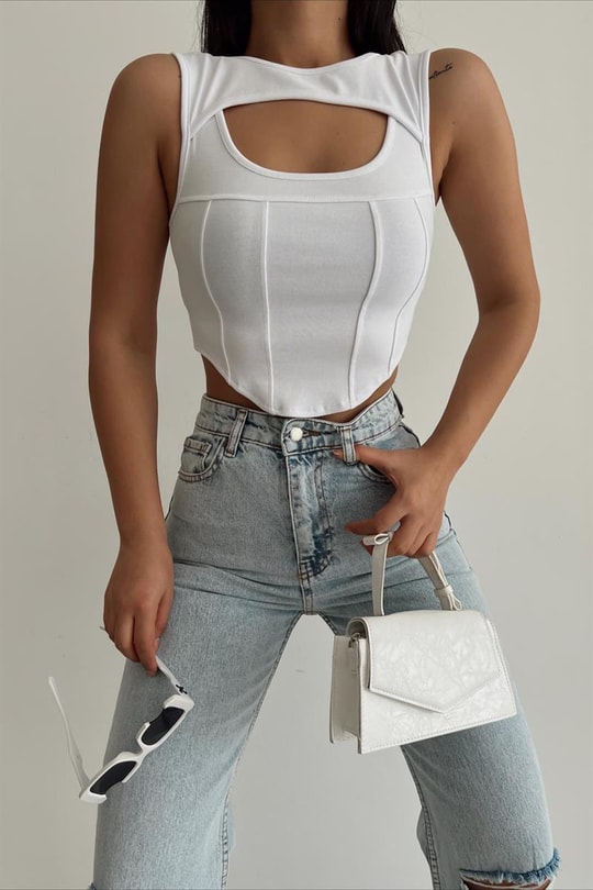 Cut Out Korsaj Top Beyaz