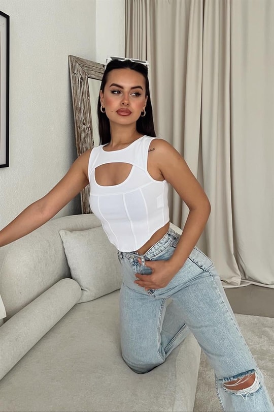Cut Out Korsaj Top Beyaz