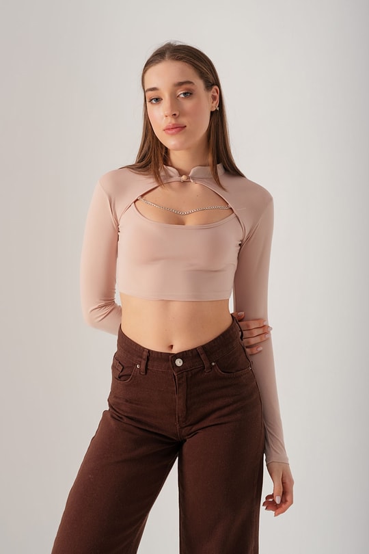 Degaje Yaka Chain Crop Top Bej