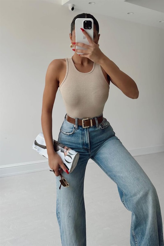 Halter Yaka Crop Atlet Bej