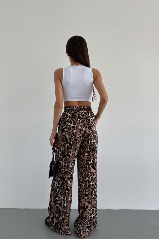 Halter Yaka Crop Beyaz
