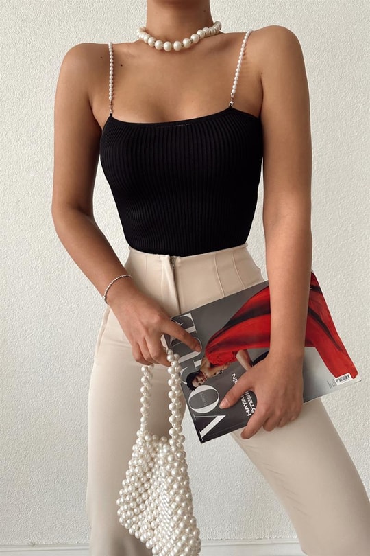 İnci Askılı Crop Top Siyah