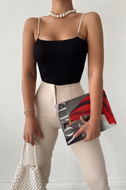 İnci Askılı Crop Top Siyah
