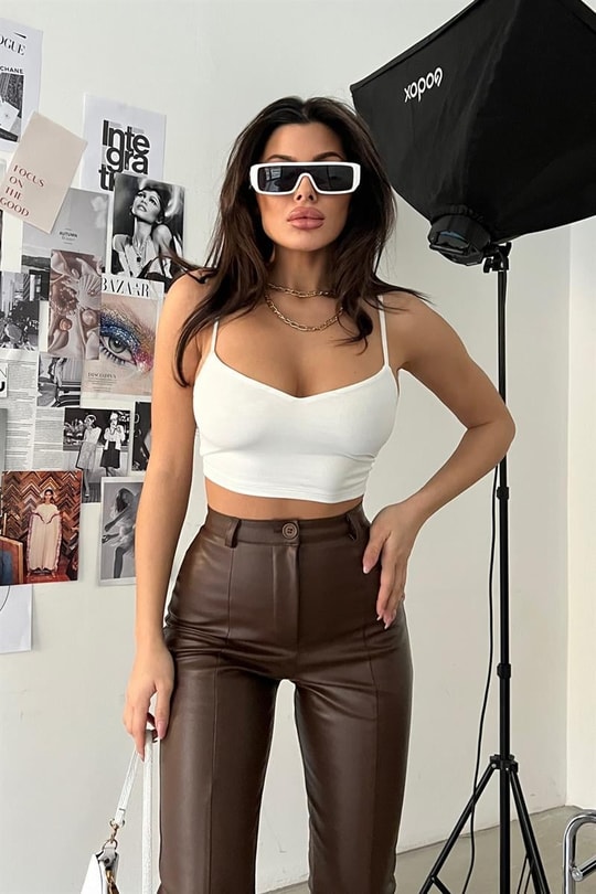 İp Askılı V Crop Top Beyaz