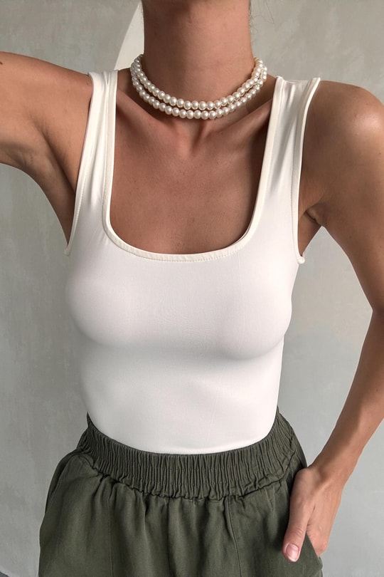 Kare Yaka Bodysuit Beyaz