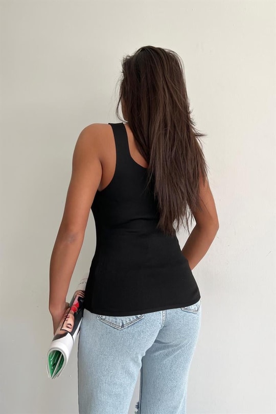 Önü Bağcıklı Basic Top Siyah