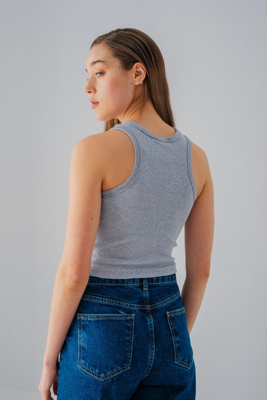 Ribana Detaylı Crop Top Gri