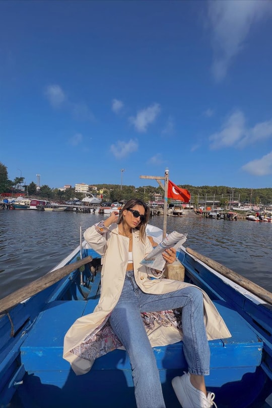 Garnili Trençkot Taş