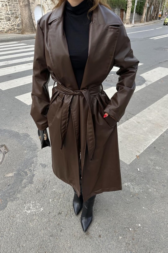 Kuşaklı Deri Trenchcoat Kahve