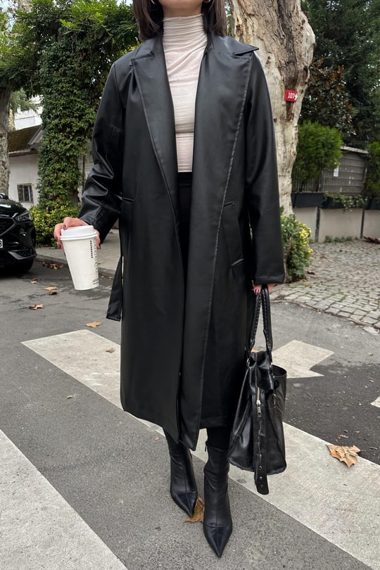 Kuşaklı Deri Trenchcoat Siyah