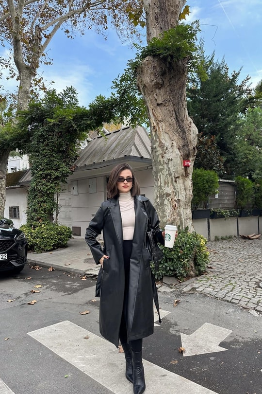 Kuşaklı Deri Trenchcoat Siyah