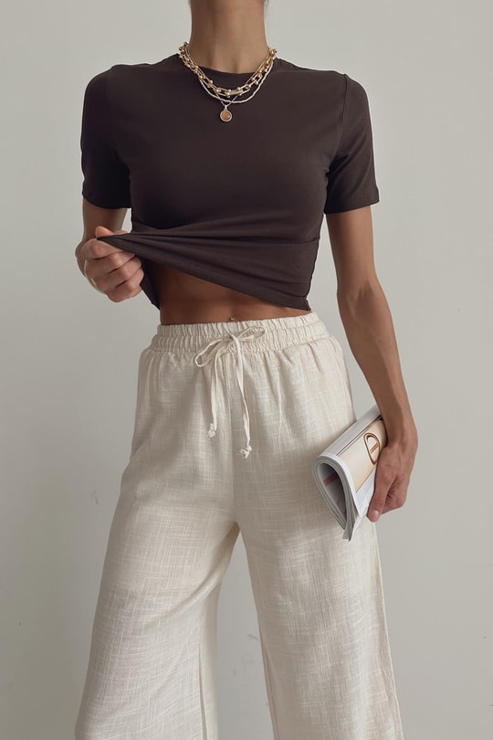 Bisiklet Yaka Basic Tshirt Acı Kahve