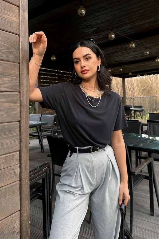 Bisiklet Yaka Basic Tshirt Lacivert