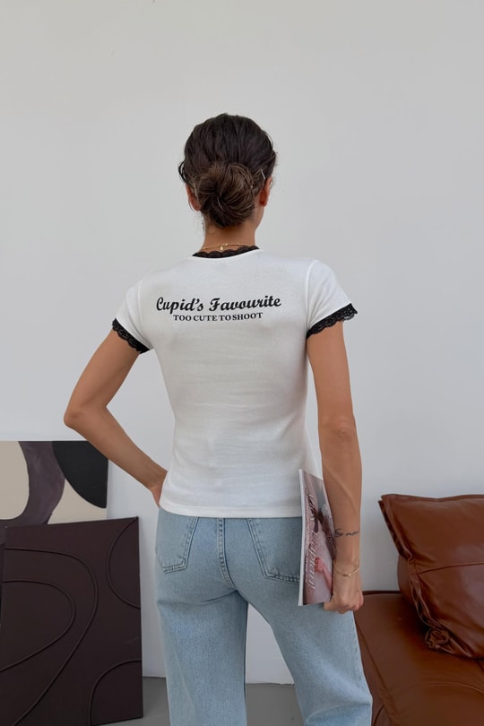Dantel Yaka Angel Baskılı Tshirt Beyaz