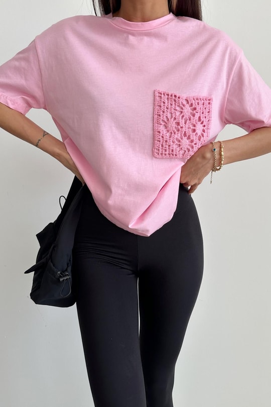 İşleme Cep Tshirt Şeker Pembe