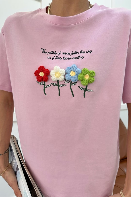 Kabartma Çiçekli Tshirt Pembe