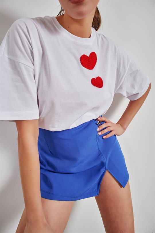 Kalp Nakışlı Tshirt Beyaz