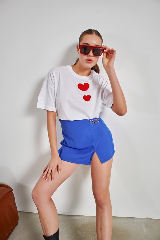 Kalp Nakışlı Tshirt Beyaz