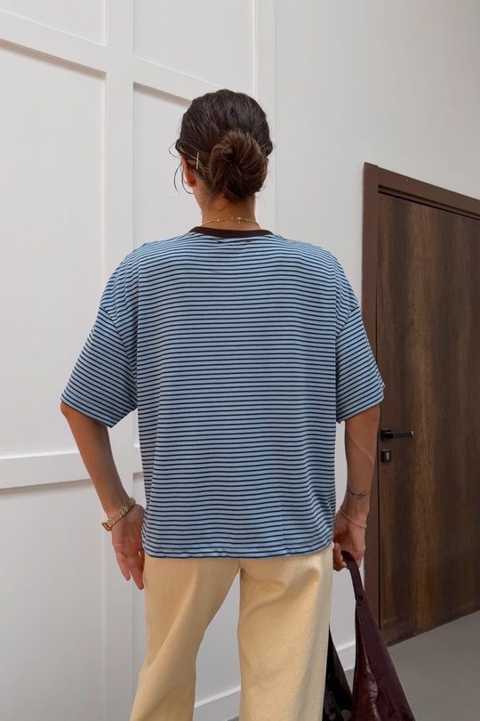Kontrast Yaka Çizgili Tshirt Mavi
