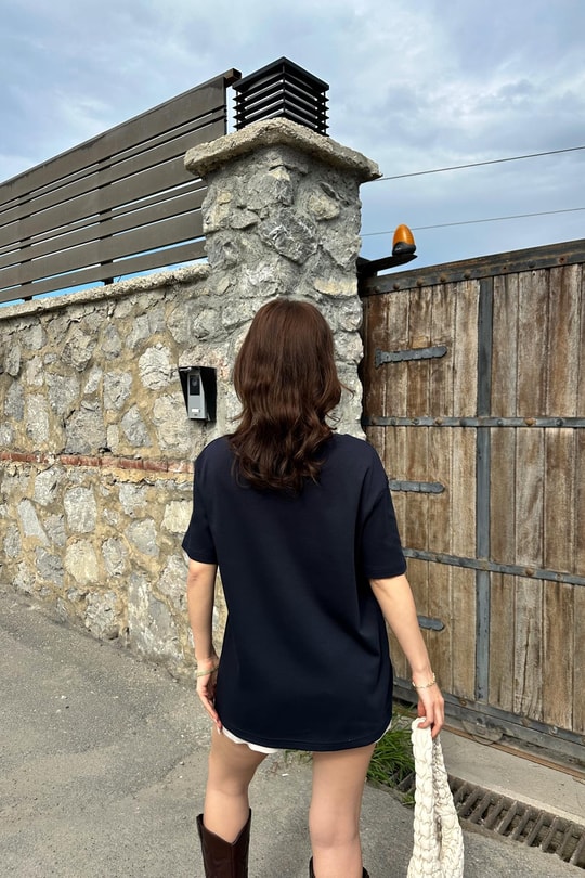 Kuzu Kabartmalı Tshirt Lacivert