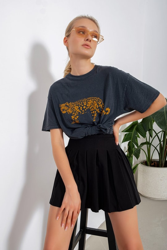Leopar Baskılı Yıkamalı Tshirt Füme