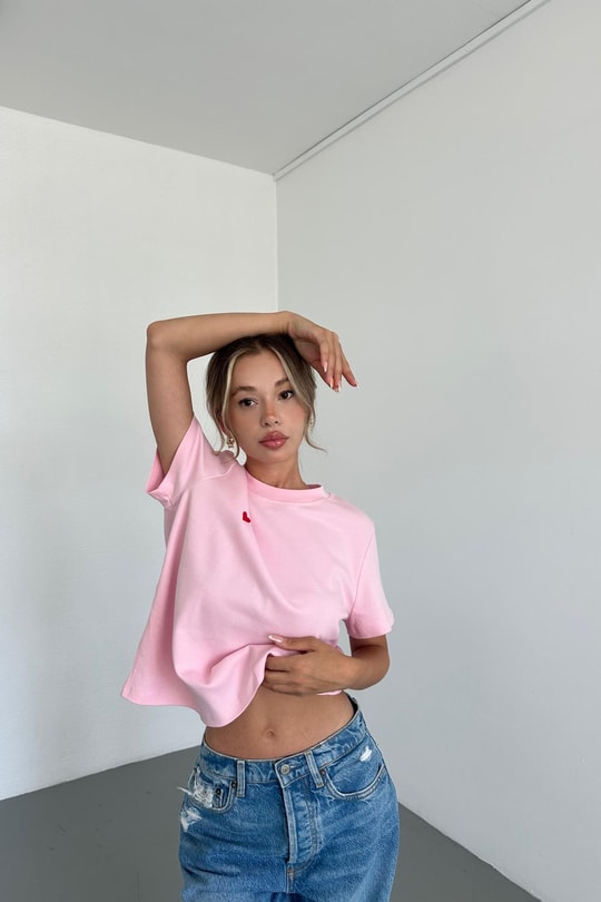 Mini Kalp Nakışlı Tshirt Pembe