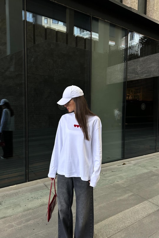 Mini Kalp Uzun Kol Tshirt Beyaz