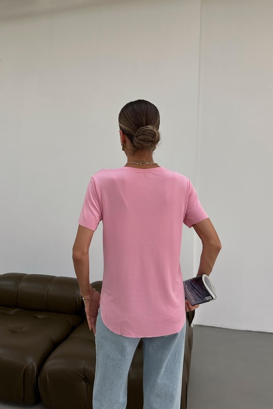 Oval Kesim Basic Tshirt Pembe