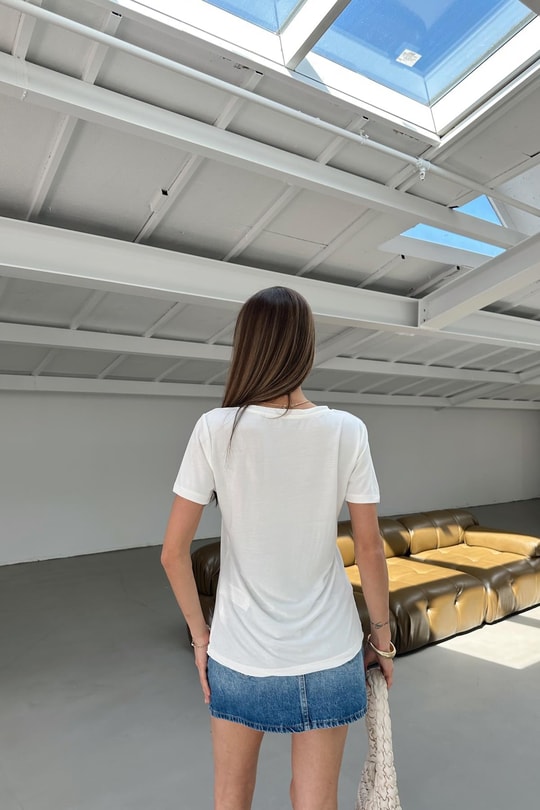 Oyso Kumaş V Yaka Basic Tshirt Beyaz
