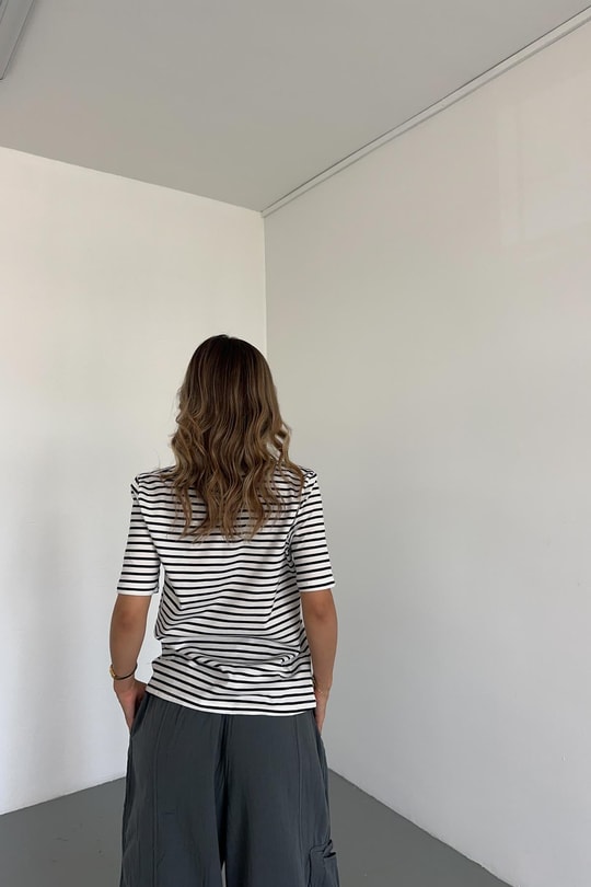 Ribanalı Çizgili Tshirt Siyah