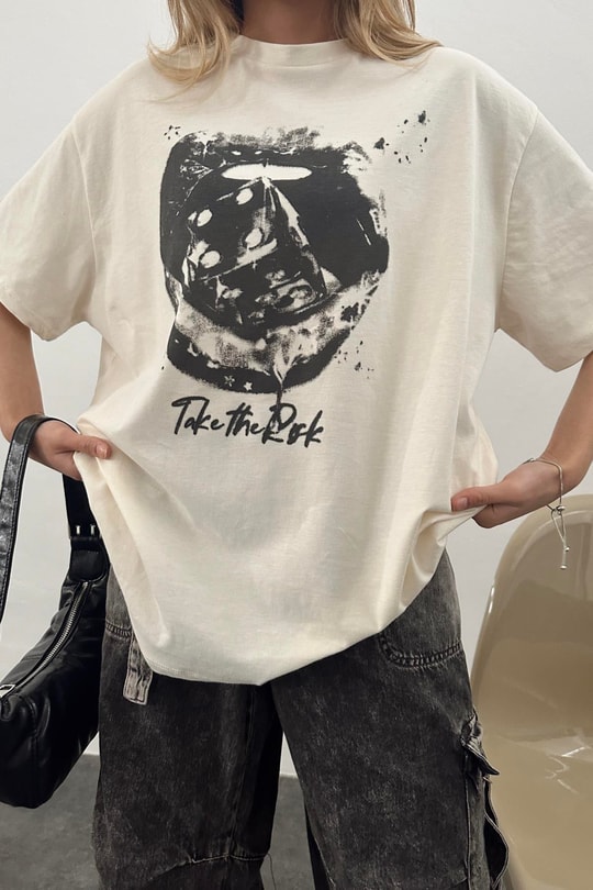 Rock Tshirt Krem