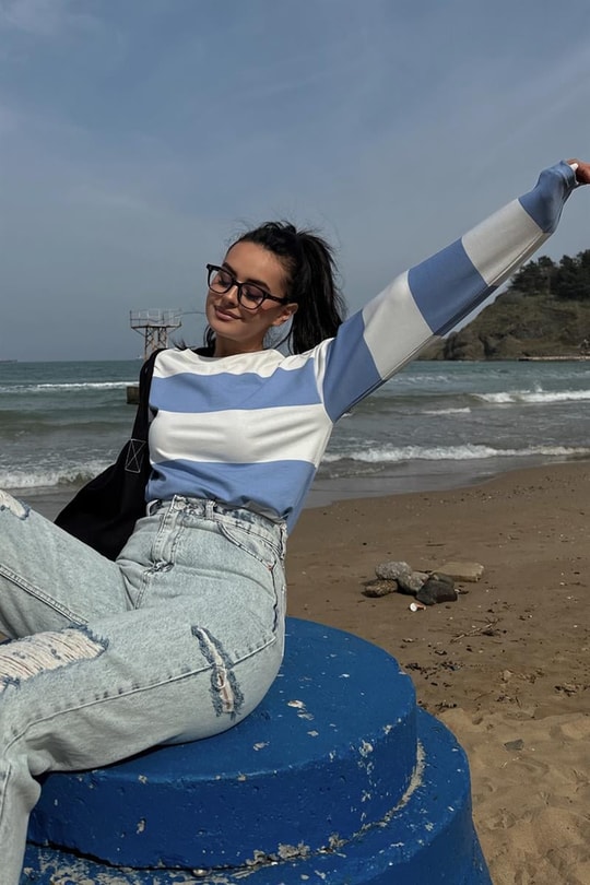 Şeritli Bisiklet Yaka Tshirt Mavi